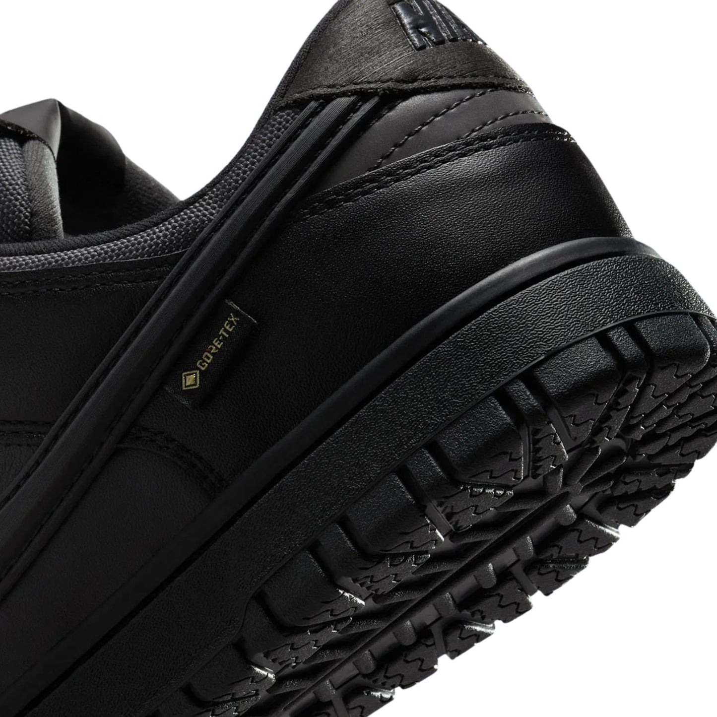 Nike Dunk Low Gore-Tex Triple Black