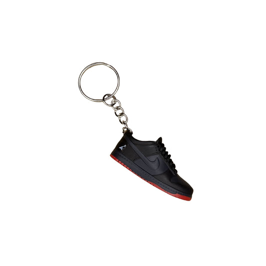 Keychain - SB Dunk Low Black Pigeon